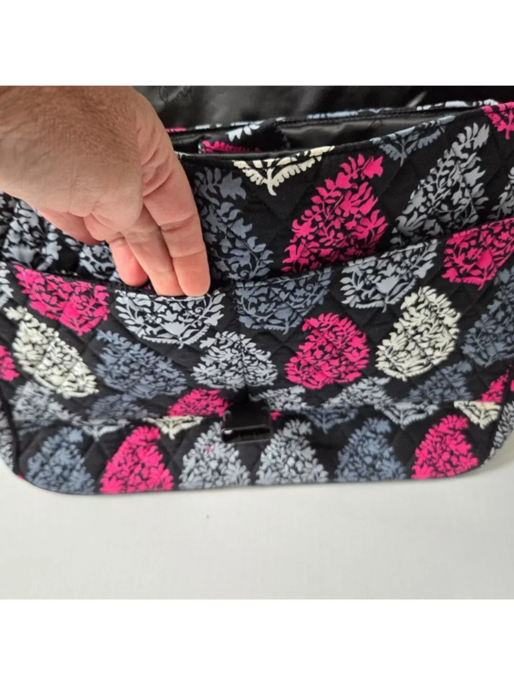Vera Bradley Northern Lights Messenger Crossbody Laptop Book School Bag